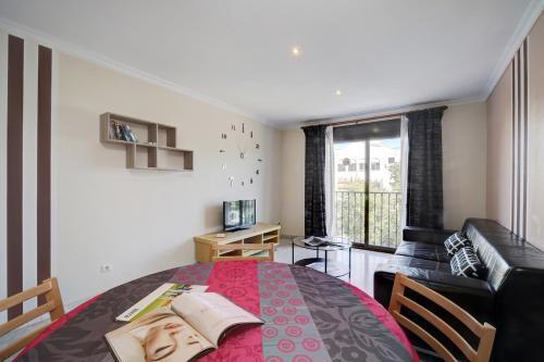 Sanpedro Apartamentos Marbella Сан-Педро-де-Алькантара Экстерьер фото